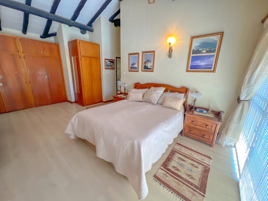 4 Bedroom Property for Sale in Vaalpark Free State